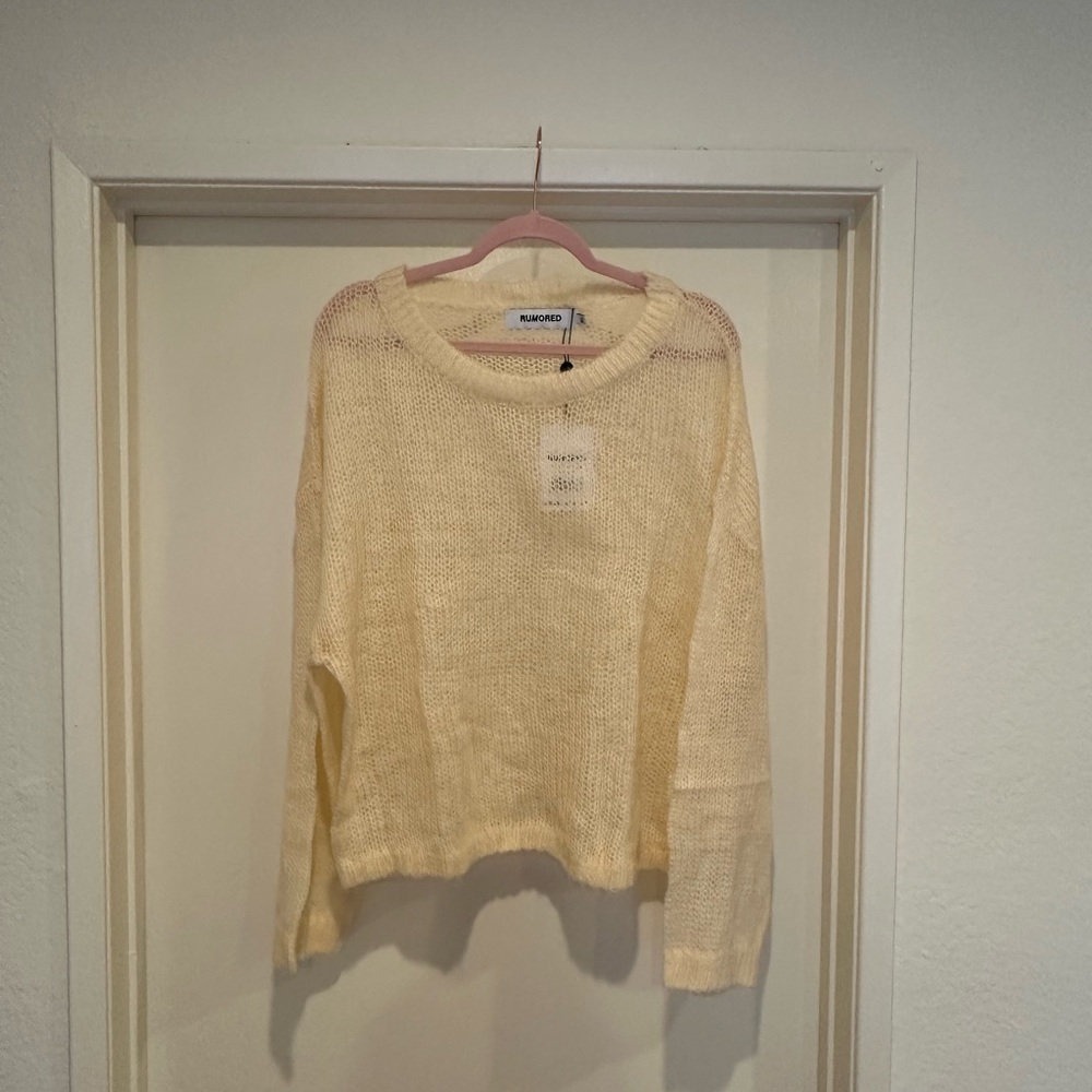 Rumored 100% Acrylic Knit Women's Sweater | New with tags 🏷️